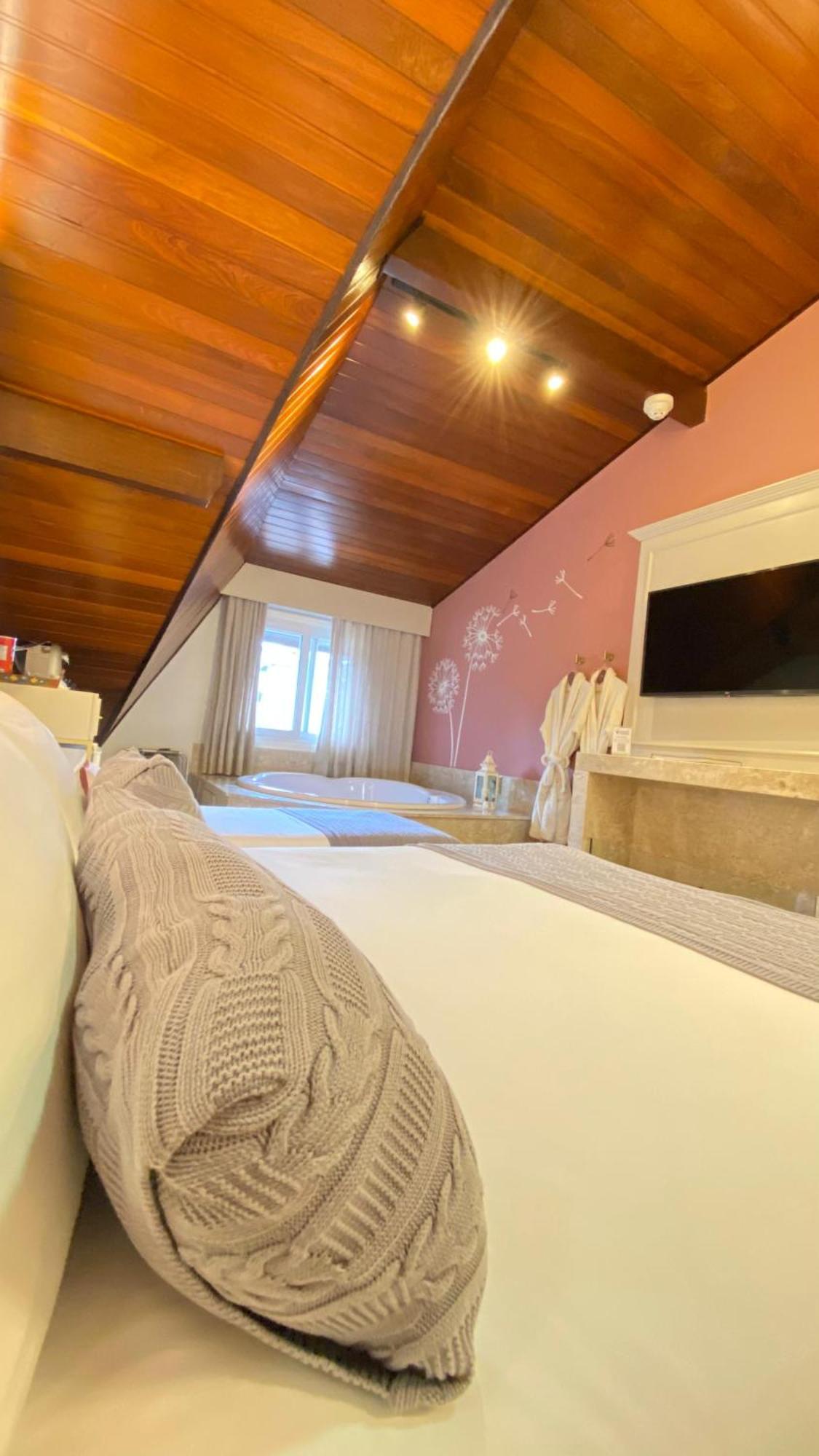 Blumen Boutique Hotel